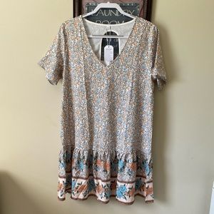 Pretty Floral Dress NWT Asian Sizing